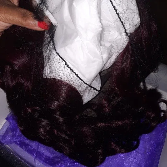 Loose Wave Undetectable Invisible Lace Middle Part wig - Picture 4 of 5